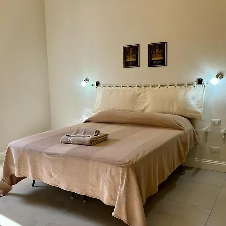 בית הארחה Casa Frori סאסארי